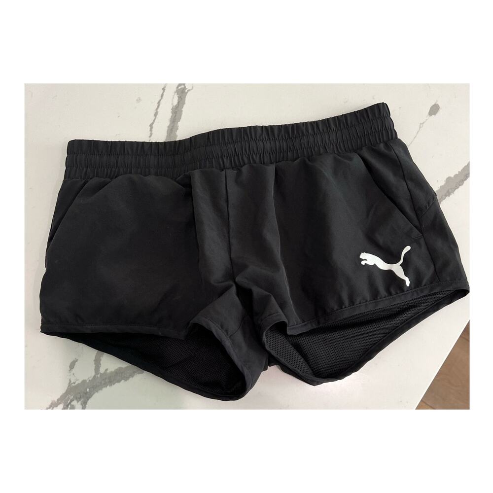 Puma Black Logo Shorts Size Small (fit‎ like a medium) Windbreaker Flowy